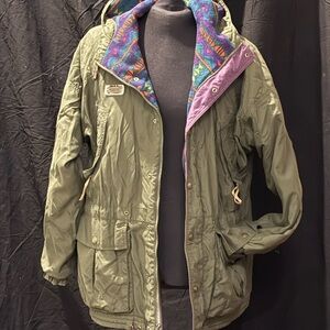 Columbia Men’s Green Jacket with Patterned Lining